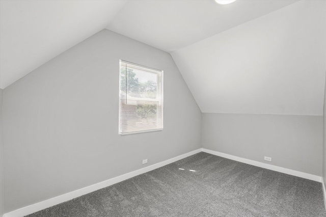 10024 S Yates Blvd, Chicago, IL 60617 - photo 16