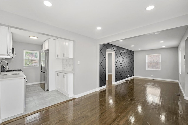 10024 S Yates Blvd, Chicago, IL 60617 - photo 8