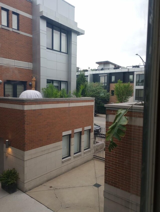 2225 W Madison St Unit 2, Chicago, IL 60612 - photo 19