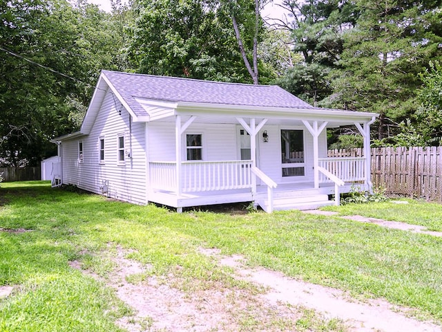 1030 N Walnut St, Monticello, IL 61856 - photo 2