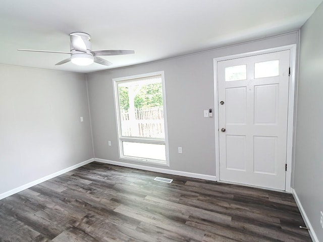 1030 N Walnut St, Monticello, IL 61856 - photo 4