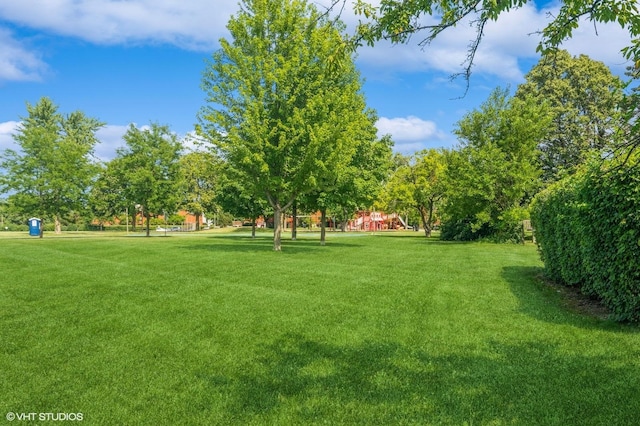 550 E Windgate Ct, Arlington Heights, IL 60005 - photo 20