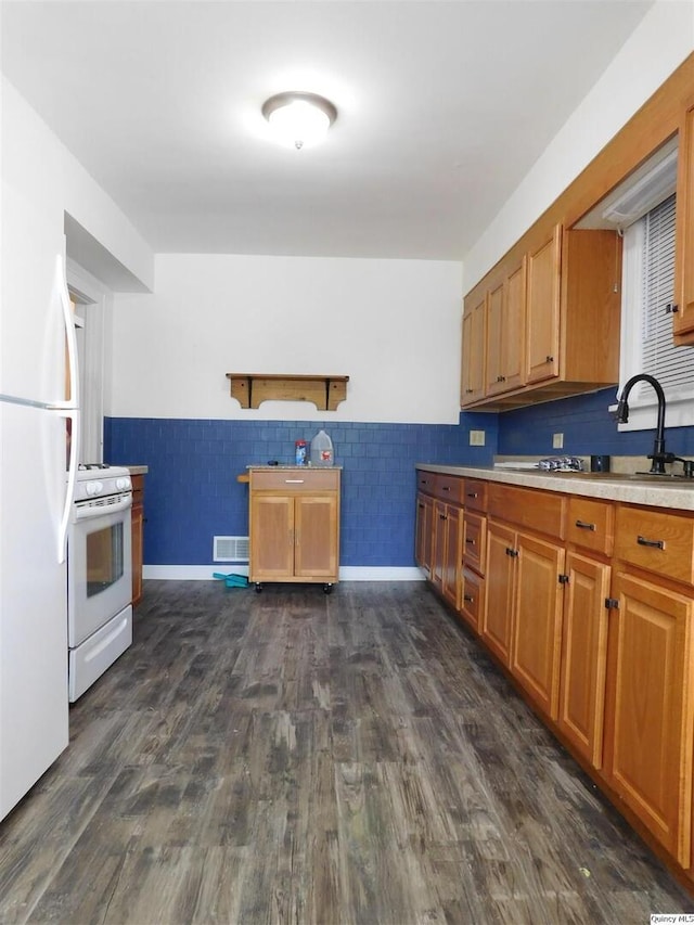 6319 Broadway, Quincy, IL 62305 - photo 7