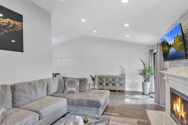 755 N Woodfield Trl, Roselle, IL 60172 - photo 5