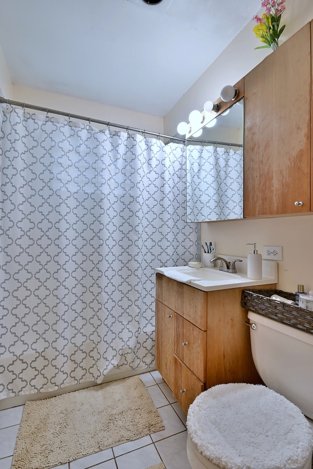 511 W Byron Ave, Addison, IL 60101 - photo 17