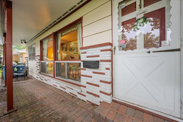 614 N Glenwood Pl, Aurora, IL 60506 - photo 3