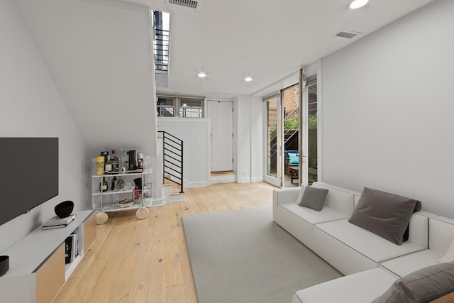 1540 N Claremont Ave Unit 1W, Chicago, IL 60622 - photo 23