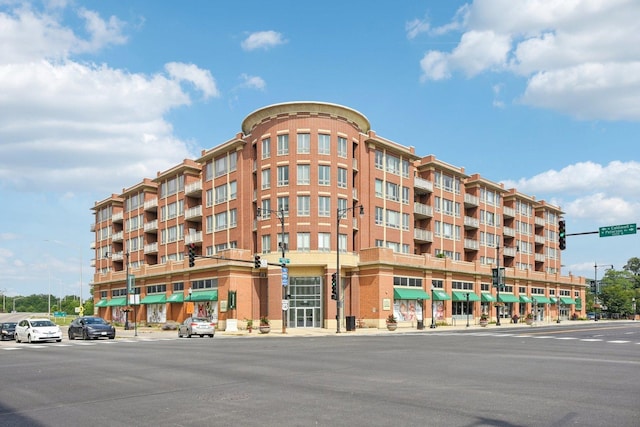 6000 N Cicero Ave Unit 410, Chicago, IL 60646 - photo 1
