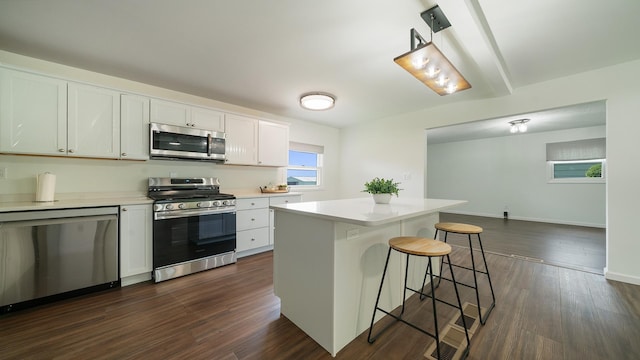 722 W 12th St, Belvidere, IL 61008 - photo 2