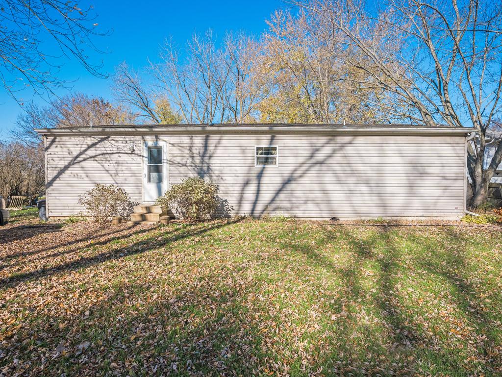 3669 E 25th Rd, Sheridan, IL 60551 - photo 1