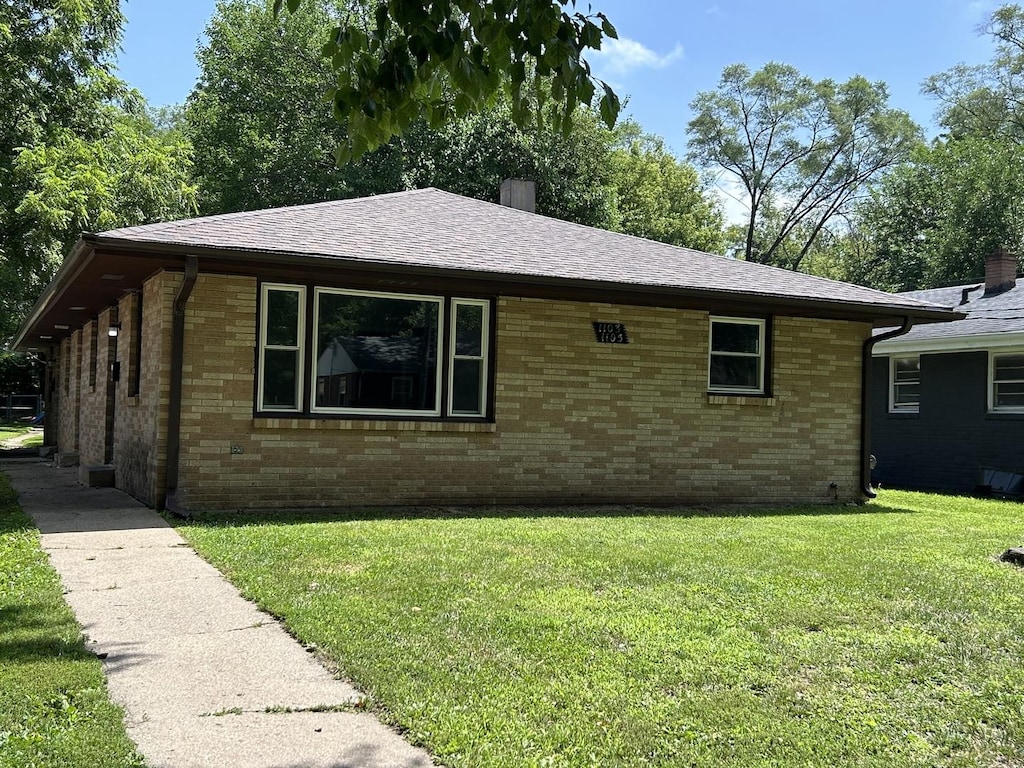 1103 Irving Ave, Rockford, IL 61101 - photo 1