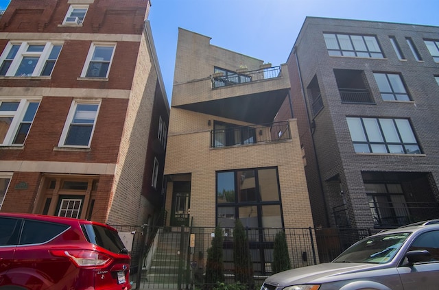 1531 W Fry St Unit 2, Chicago, IL 60642 - photo 1