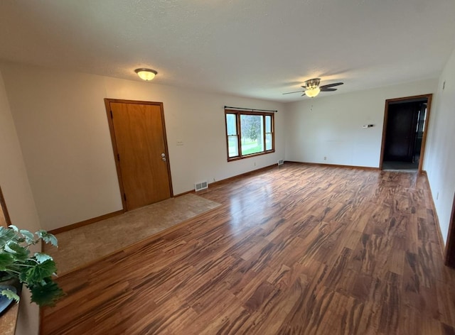 906 W Jefferson Dr, Freeport, IL 61032 - photo 8