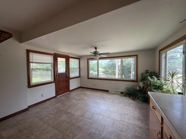 906 W Jefferson Dr, Freeport, IL 61032 - photo 9