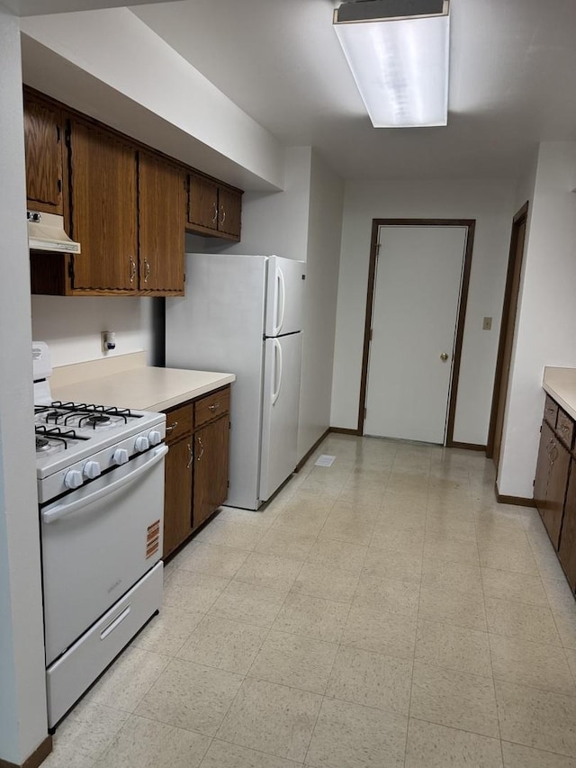 2532 Red Oak Trl, Crest Hill, IL 60403 - photo 6