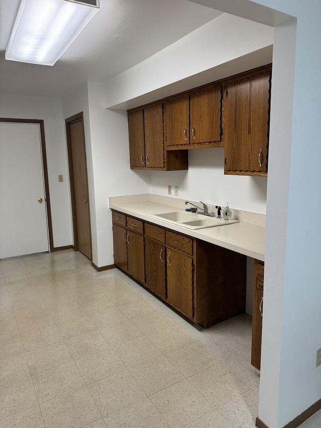 2532 Red Oak Trl, Crest Hill, IL 60403 - photo 7