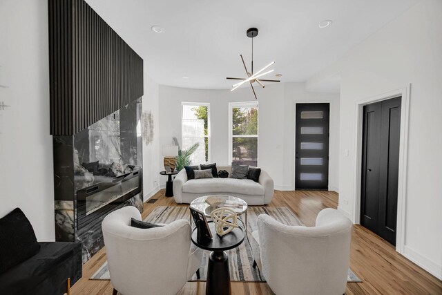 814 E 48th St, Chicago, IL 60615 - photo 2