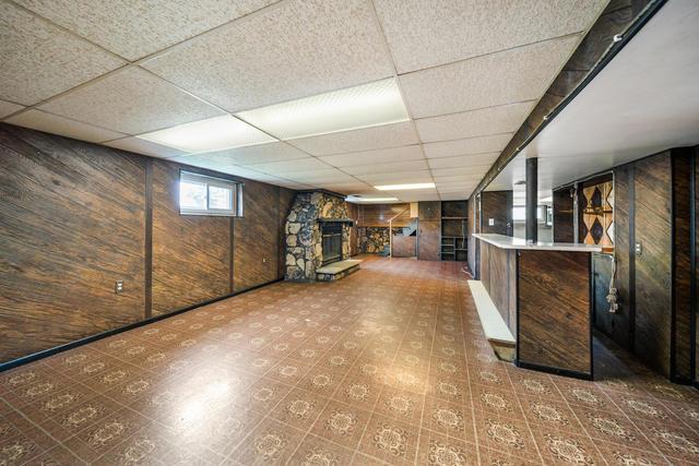 8013 Neva Ave, Burbank, IL 60459 - photo 23