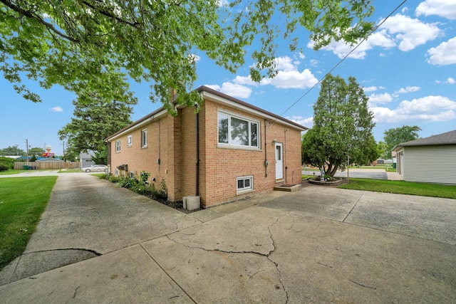 8013 Neva Ave, Burbank, IL 60459 - photo 4