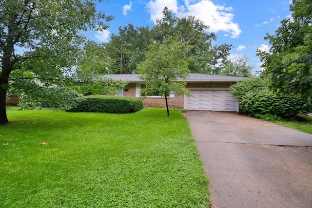 1003 N Maple St, Normal, IL 61761 - photo 1