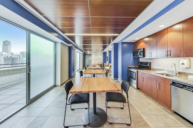 777 N Michigan Ave Unit 1707, Chicago, IL 60611 - photo 23