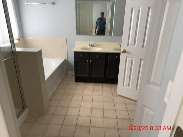 700 N Sparkle Ct, Oswego, IL 60543 - photo 13
