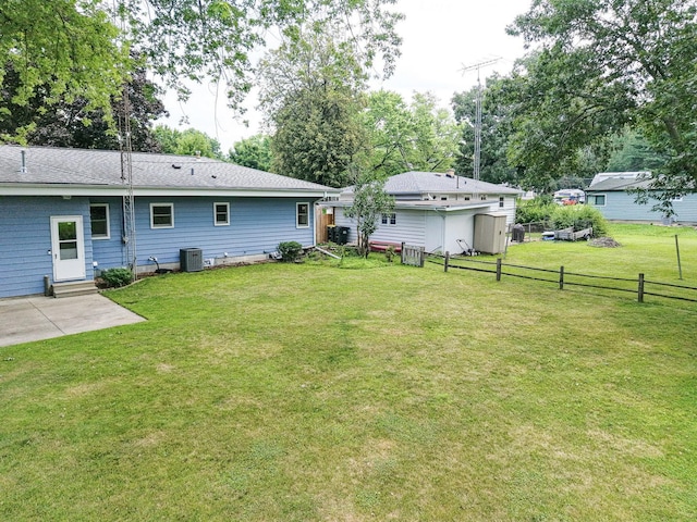 416 Holly Ct, Genoa, IL 60135 - photo 28