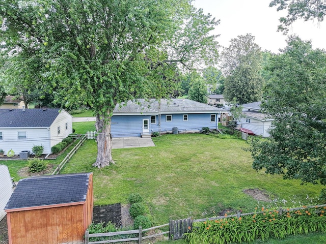 416 Holly Ct, Genoa, IL 60135 - photo 29