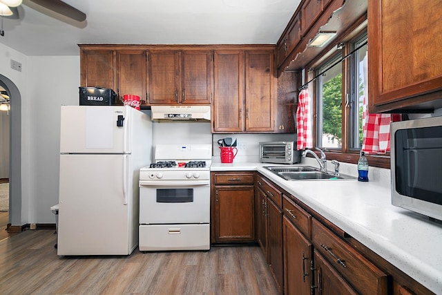 154 S Fulton Ave, Bradley, IL 60915 - photo 8