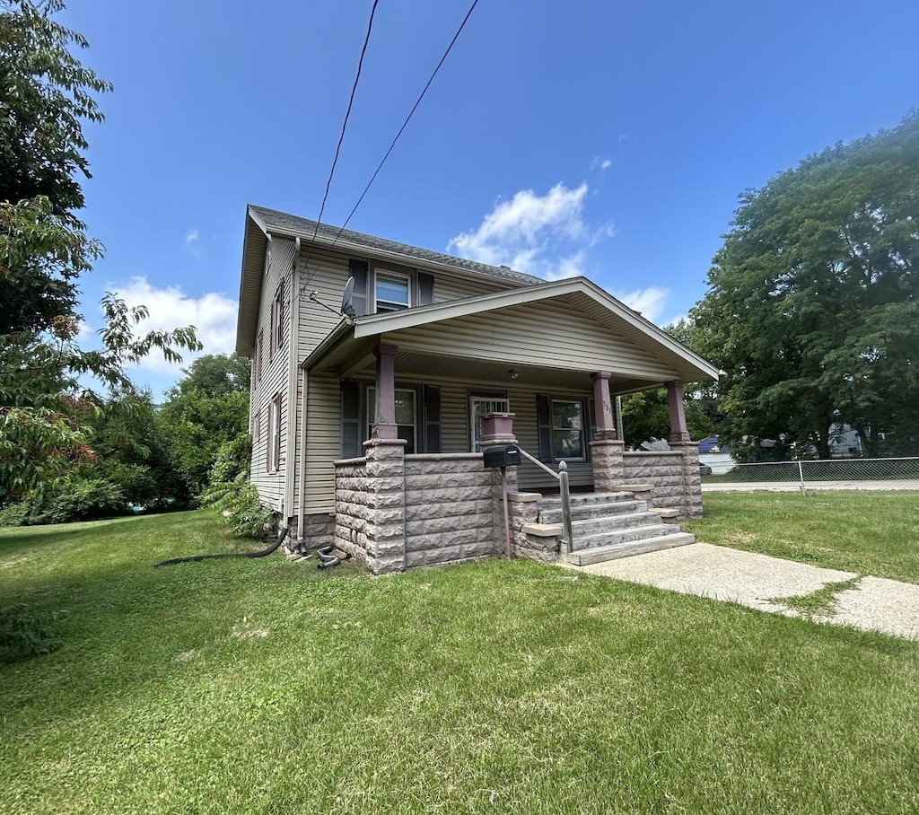 501 Pierpont Ave, Rockford, IL 61102 - photo 1