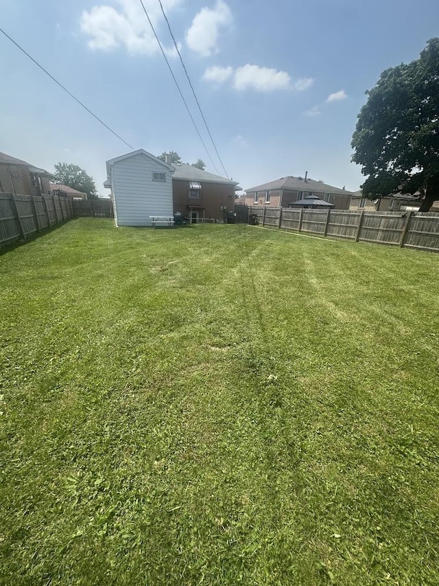 4633 Rose St, Schiller Park, IL 60176 - photo 32