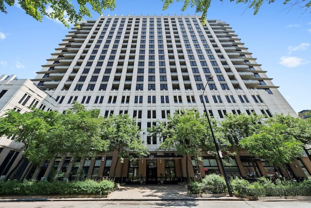 1255 S State St Unit 1702, Chicago, IL 60605 - photo 1