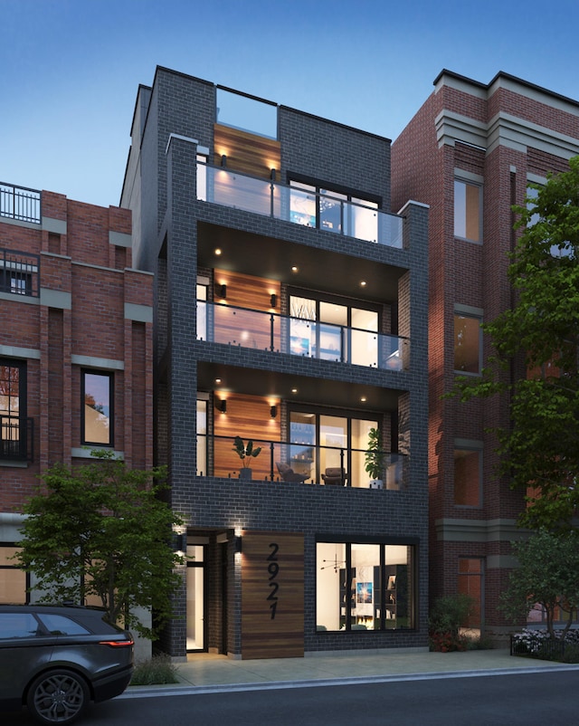 2923 N Southport Ave Unit 3, Chicago, IL 60657 - photo 1