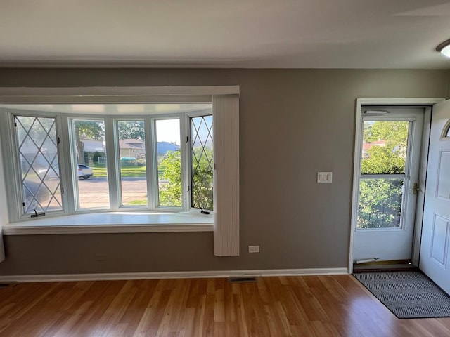 548 Delaware Trl, Carol Stream, IL 60188 - photo 7