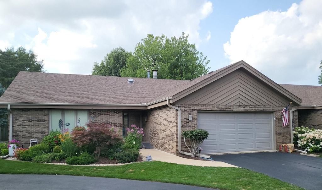 2136 Churchview Dr Unit 6, Rockford, IL 61107 - photo 1
