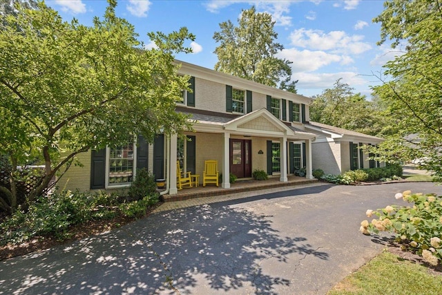 1030 Timber Ln, Wilmette, IL 60091 - photo 1