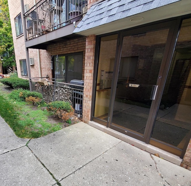 8749 W Summerdale Ave Unit 1C, Chicago, IL 60656 - photo 2