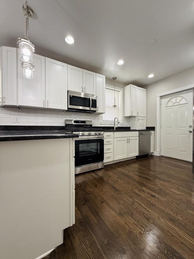 9609 S Winston Ave, Chicago, IL 60643 - photo 13
