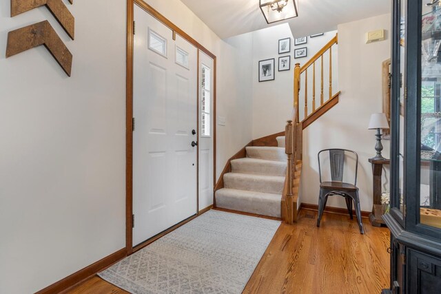 525 Primrose Cir, Roselle, IL 60172 - photo 9