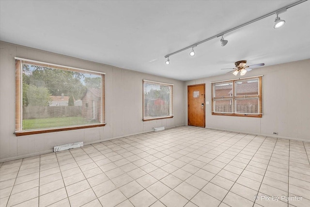 29 S Weston Ave, Elgin, IL 60123 - photo 4