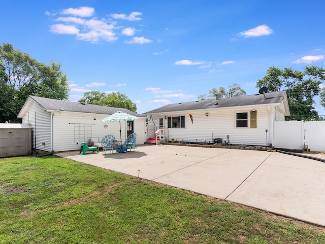 506 W Lee St, Plano, IL 60545 - photo 4