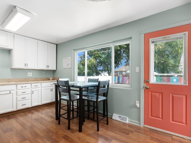 506 W Lee St, Plano, IL 60545 - photo 8