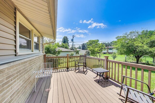 294 Lynn Ct, Des Plaines, IL 60016 - photo 33