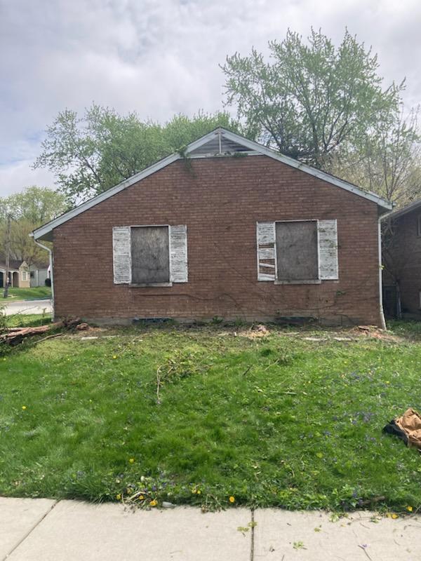 14201 S Wentworth Ave, Riverdale, IL 60827 - photo 4