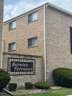 3127 Bernice Rd Unit 6, Lansing, IL 60438 - photo 1