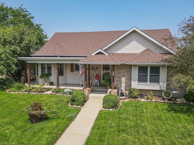693 Hesburgh Dr, Manteno, IL 60950 - photo 2
