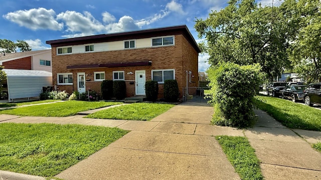 9117 Barberry Ln, Des Plaines, IL 60016 - photo 2