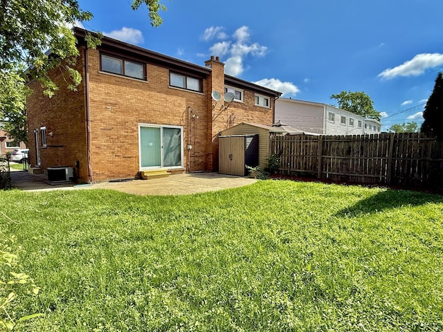 9117 Barberry Ln, Des Plaines, IL 60016 - photo 16