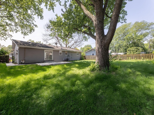 261 Arrowhead Trl, Carol Stream, IL 60188 - photo 28