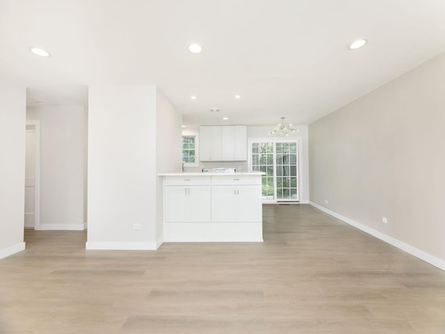 261 Arrowhead Trl, Carol Stream, IL 60188 - photo 9